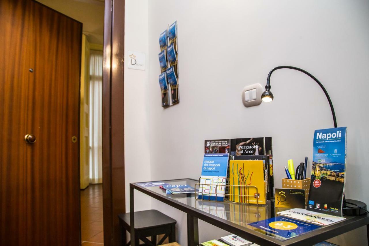 Domus Donnaregina Apartments Naples Luaran gambar