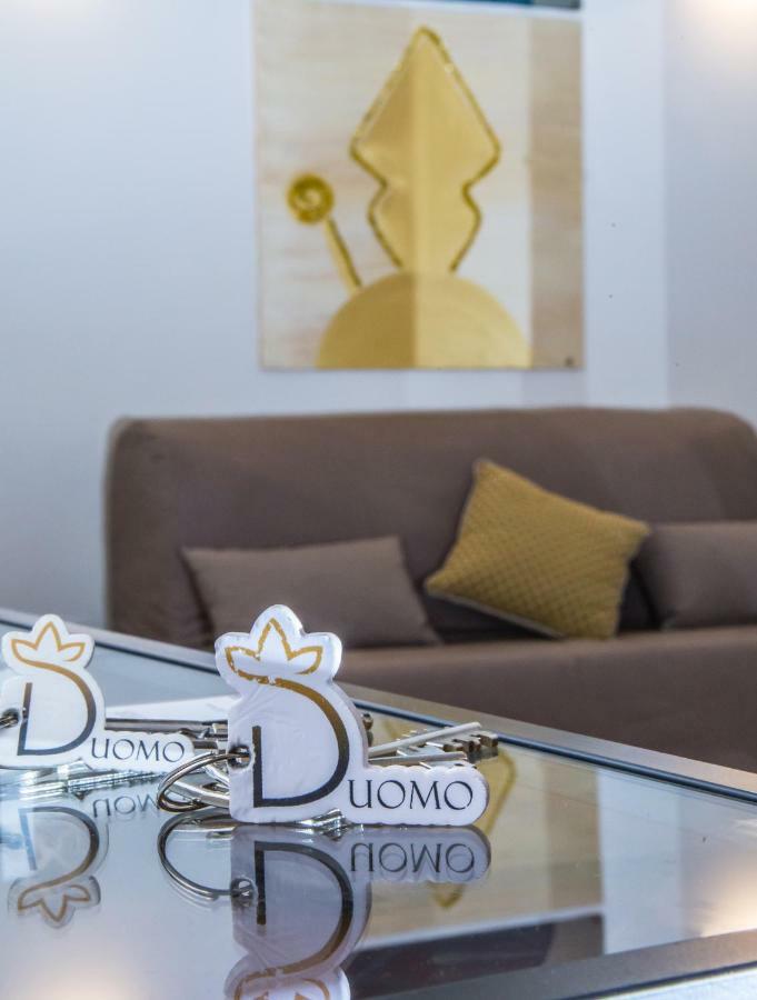 Domus Donnaregina Apartments Naples Luaran gambar